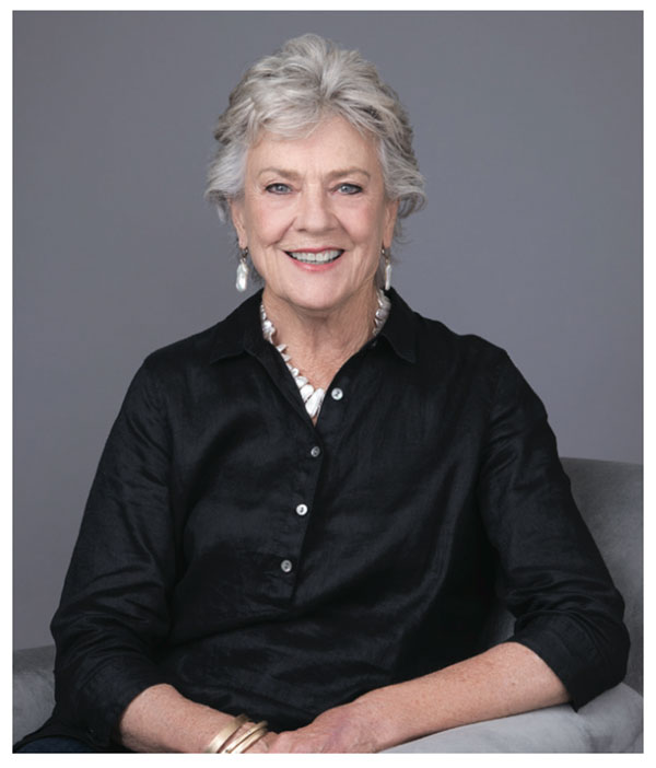 Vicky-Durand-Wave-Woman